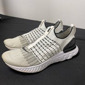 Nike Phantom Reacts LIGHTLY WORN size 11.5 Men’s